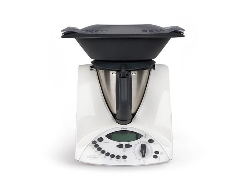 Bimby TM 31 ricondizionato, robot da cucina con display digitale, garanzia 12 mesi, design elegante e funzionale.